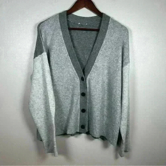 Grey Colorblock Sweater - Picture 1 of 3